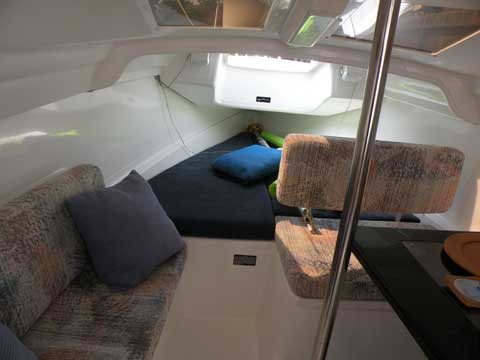 Macgregor 26X sailboat