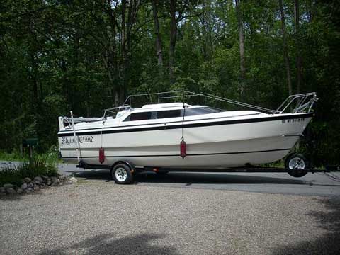 Macgregor 26X, 2000 sailboat