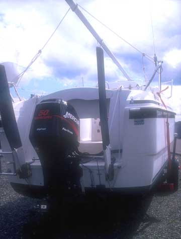 2001 Macgregor 26X sailboat