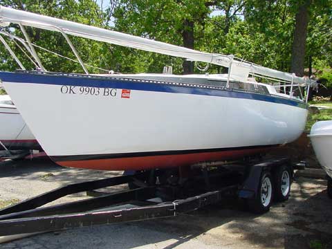 Merit 22 sailing boat