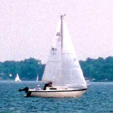 1985 Merit 22