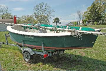 1983 Mud Hen sailboat