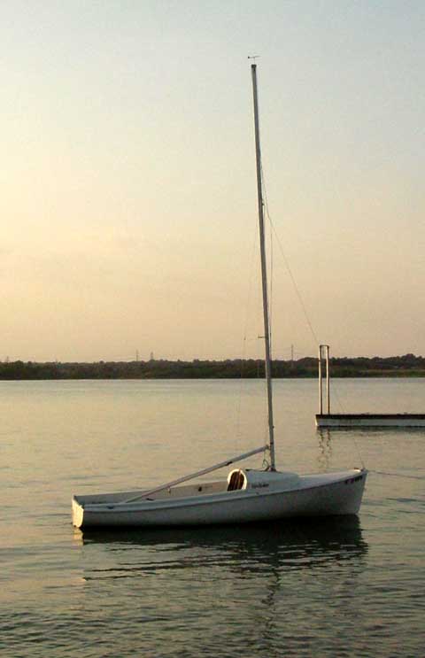 Oday Daysailer II