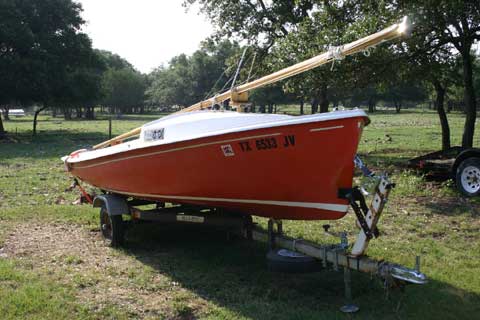 Oday Daysailer II 17 sailboat