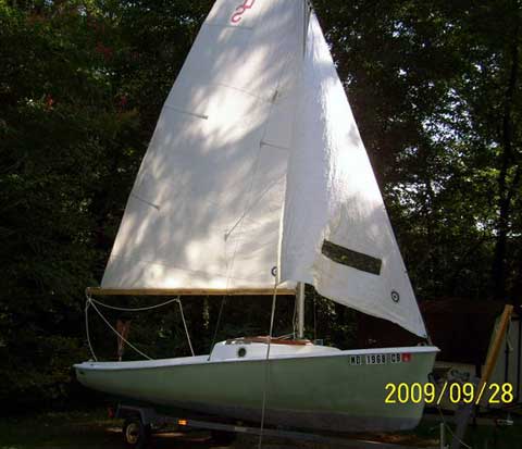 Oday Daysailer II sailboat