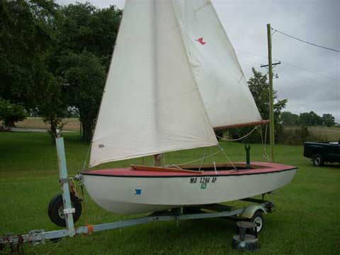 Ole Lind 14 Daysailer sailboat