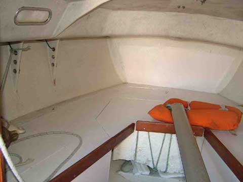 Pearson Ensign 22 sailboat