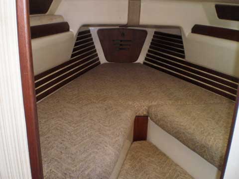 Pearson 32, 1981 sailboat