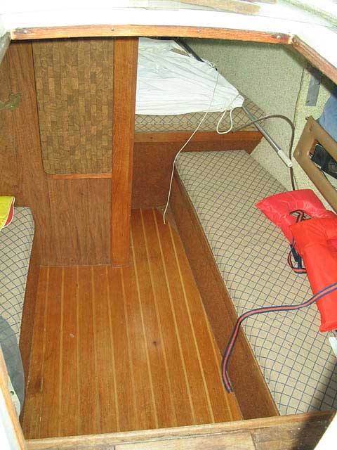 S2 7.3 sailboat