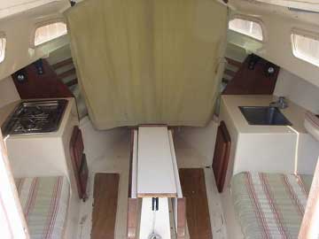 1984 Spindrift 22 sailboat