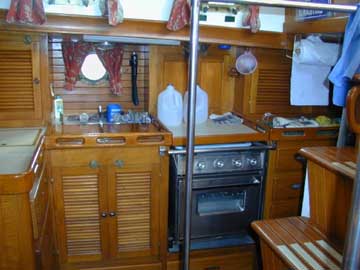 1984 Morea Spindrift 43 sailboat