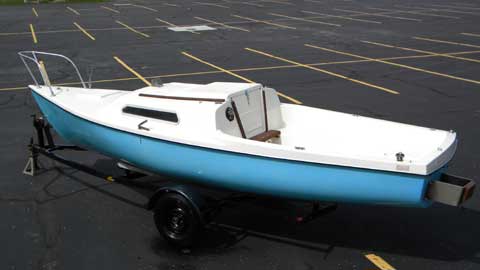 Venture 21, 1972 sailboat