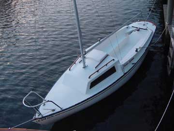 1977 Victoria 18 sailboat