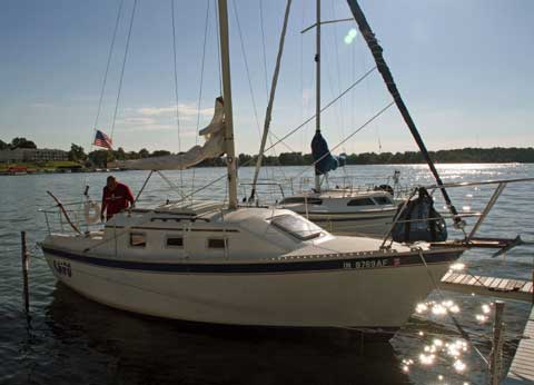 Watkins 25 sailboat