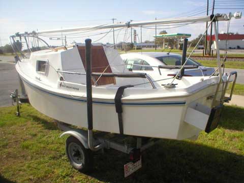 West Wight Potter, 15, 2002 sailboat