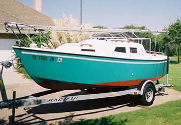 2002 West Wight Potter 19 sailboat
