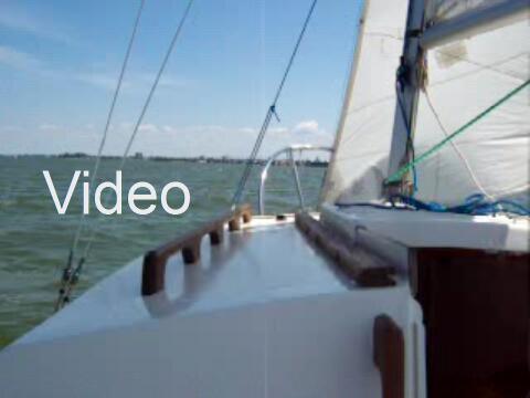 click for West Wight Potter HMS 18 Video