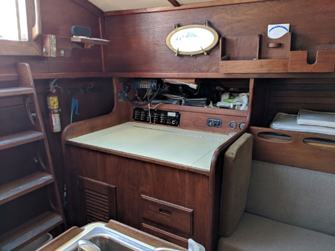 Alajuela 38 Mk II, 1979 sailboat