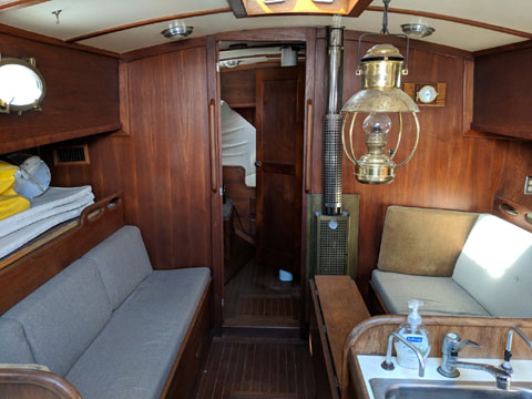 Alajuela 38 Mk II, 1979 sailboat