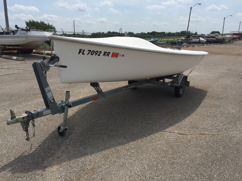 Catalina Capri 16.5, 1998 sailboat