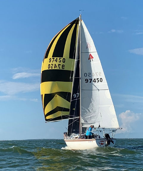 Capri 25, 1988 sailboat