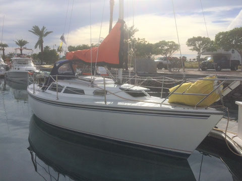 Catalina Capri 26', 1995 sailboat