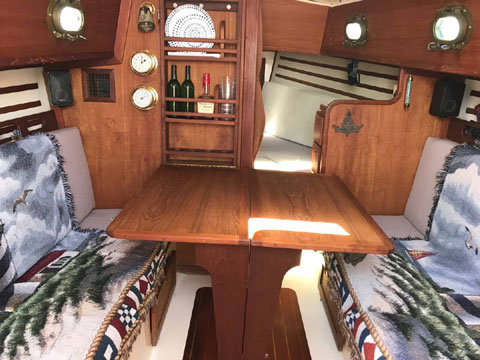 Com-Pac 27/2, 1988 sailboat