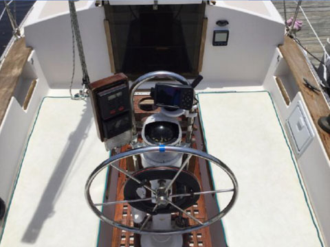 Com-Pac II 27, 1986 sailboat