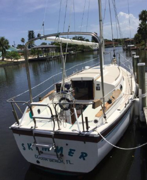 Com-Pac II 27, 1986 sailboat