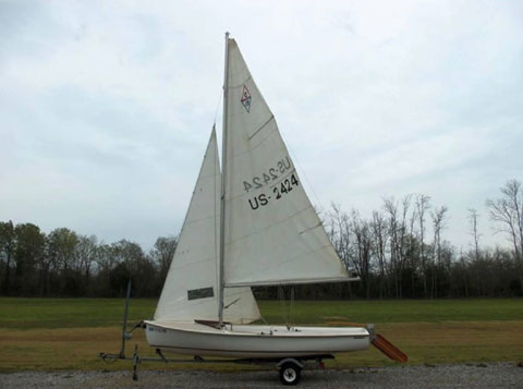 Coronado 15, 1980 sailboat