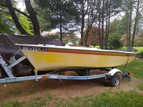 Holder 14, 1989 sailboat