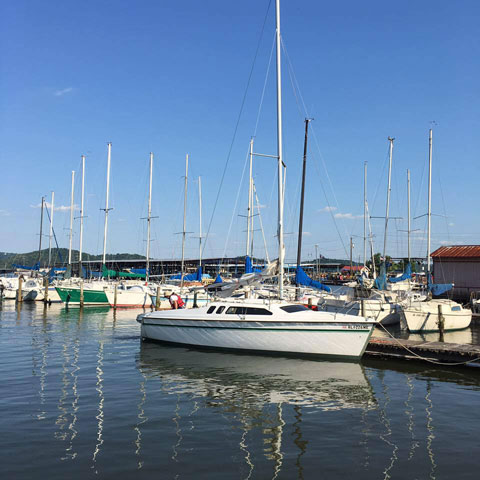 Hunter 23.5, 1994 sailboat