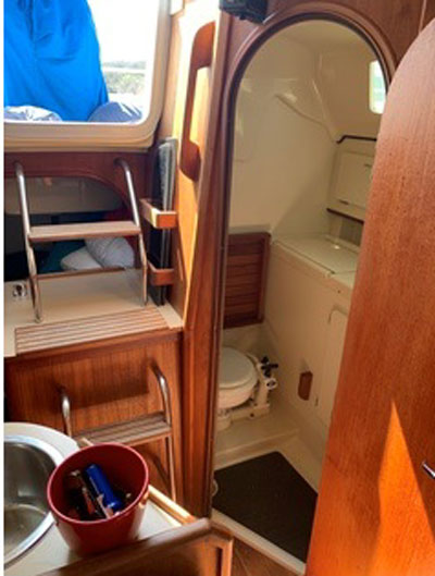 Hunter 30, 1990 sailboat