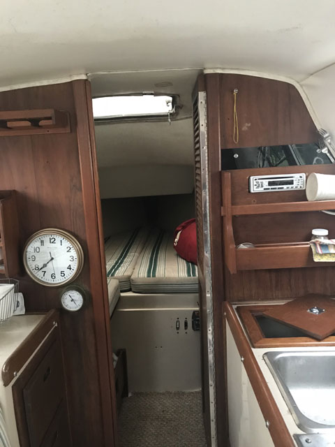 Laguna Windrose 26, 1983 sailboat