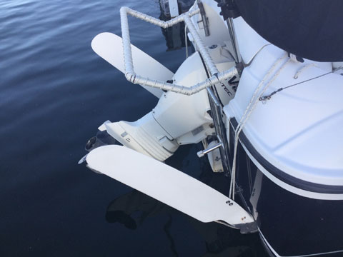 MACGREGOR 26M, 2013 sailboat