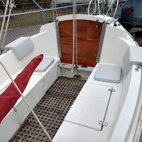 Montgomery 15 ft micro cruiser, 2002 sailboat