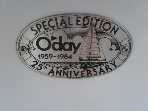 O'Day Daisailer II, 1984 sailboat