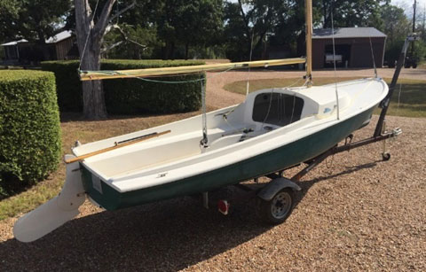 O'Day DaySailer II, 1976 sailboat