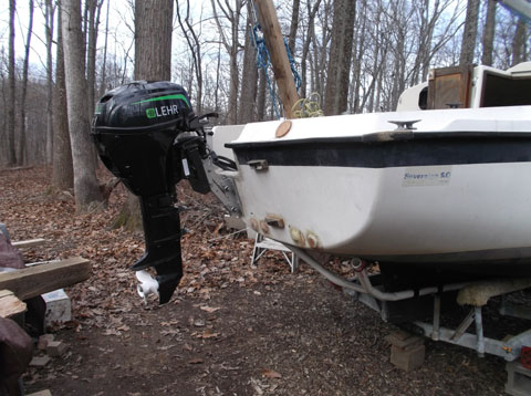 Sovereign 17, 1981 sailboat