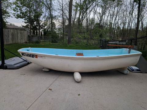 Boston whaler Squall, mid 60s, sailboat