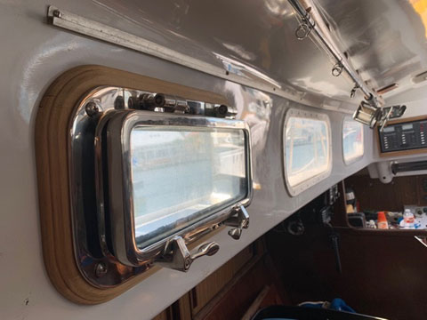 Bristol 40, 1975 sailboat