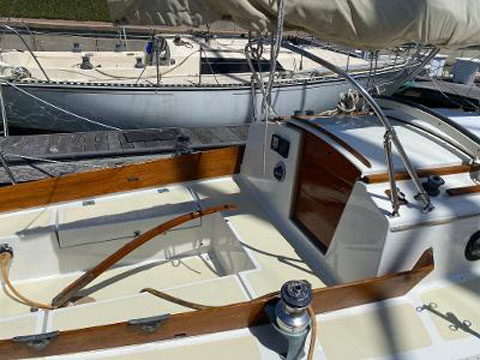 Cape Dory 30 Cutter, 1980 sailboat