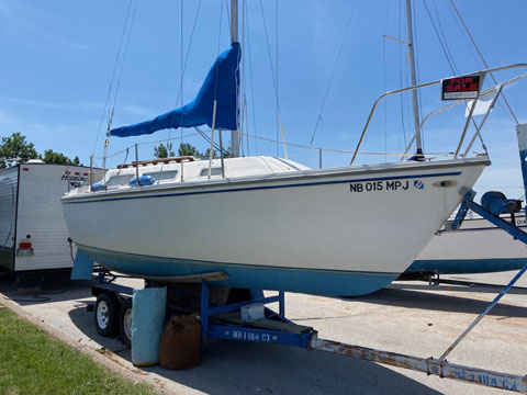 Catalina 25, 1979 sailboat