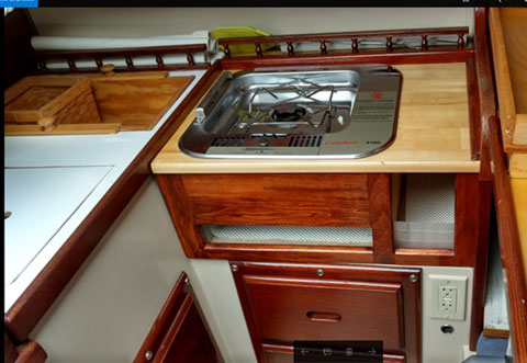 Catalina 25, 1984 sailboat