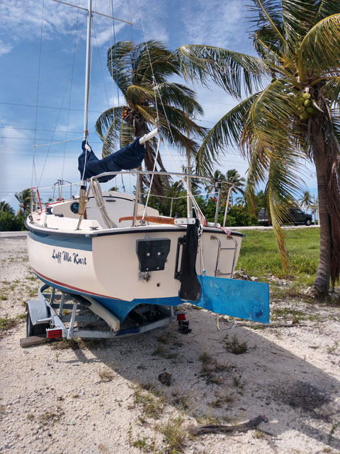 Hutchins ComPac 19, 1987 sailboat
