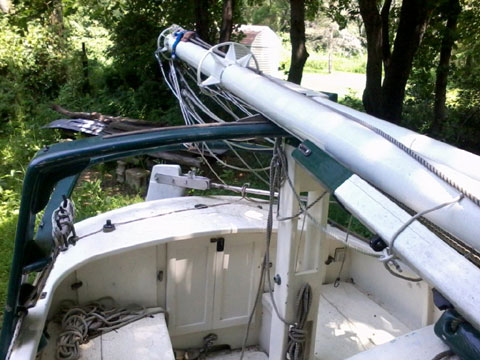 Custom Leeboard gaff ketch, 28 ft., early 90s sailboat