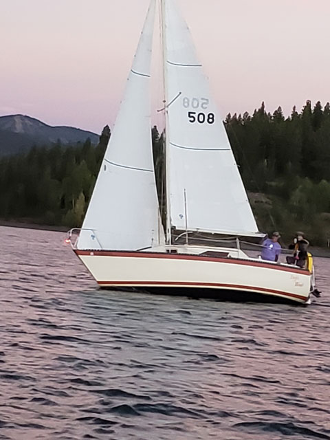 1982 hunter 22 sailboat
