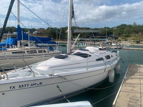Hunter 33, 2008 sailboat