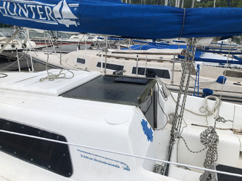 Hunter 26.5, 1989 sailboat