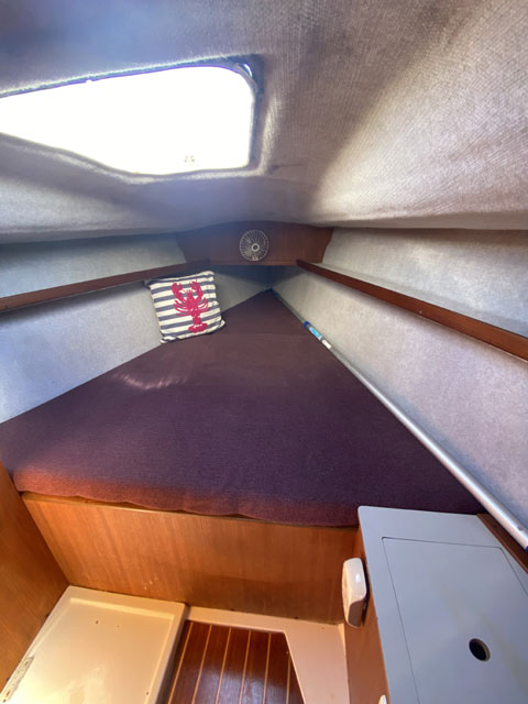 Hunter 26.5, 1988 sailboat